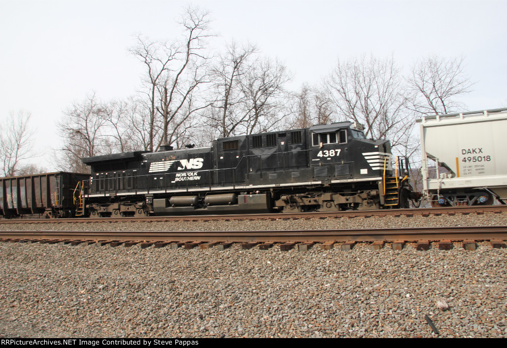 NS 4387 as a mid train DPU on 11K
